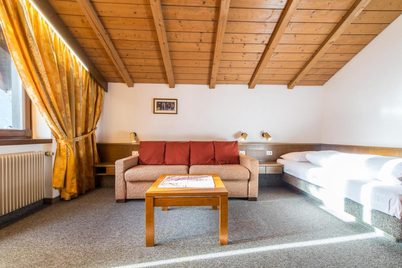 Hotel Tubris Campo Tures Buitenkant foto