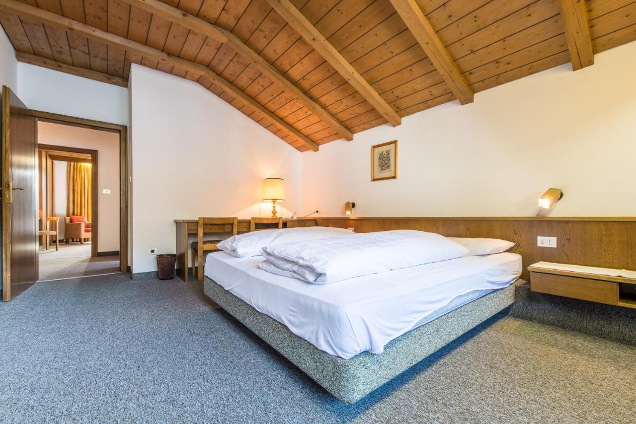 Hotel Tubris Campo Tures Buitenkant foto