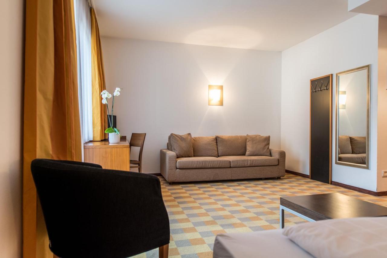 Hotel Tubris Campo Tures Buitenkant foto